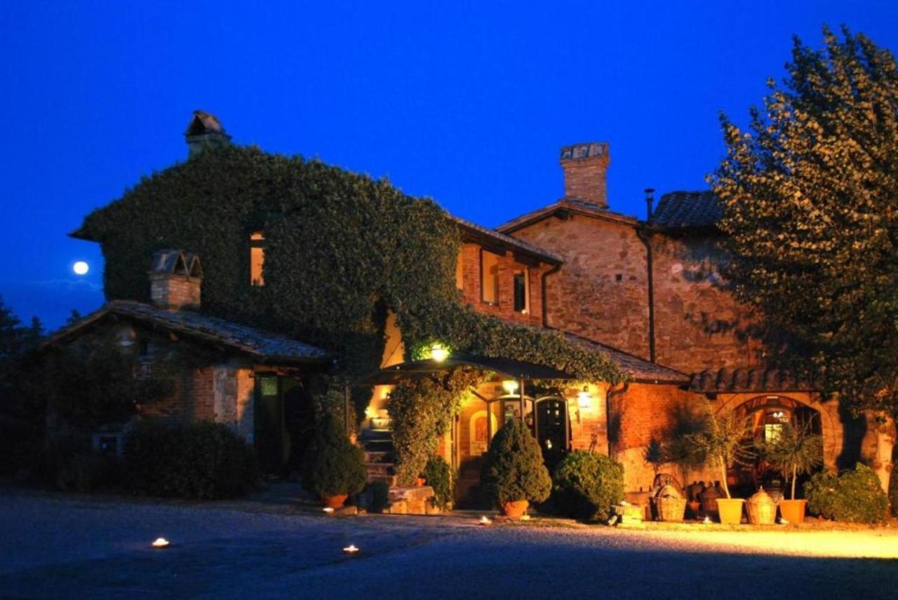 Casanova - Family Apartments Residence San Quirico dʼOrcia Exteriér fotografie