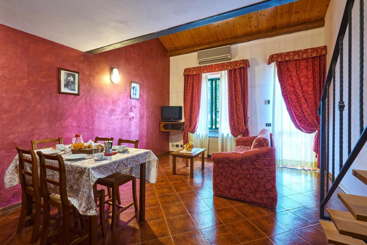 Casanova - Family Apartments Residence San Quirico dʼOrcia Exteriér fotografie
