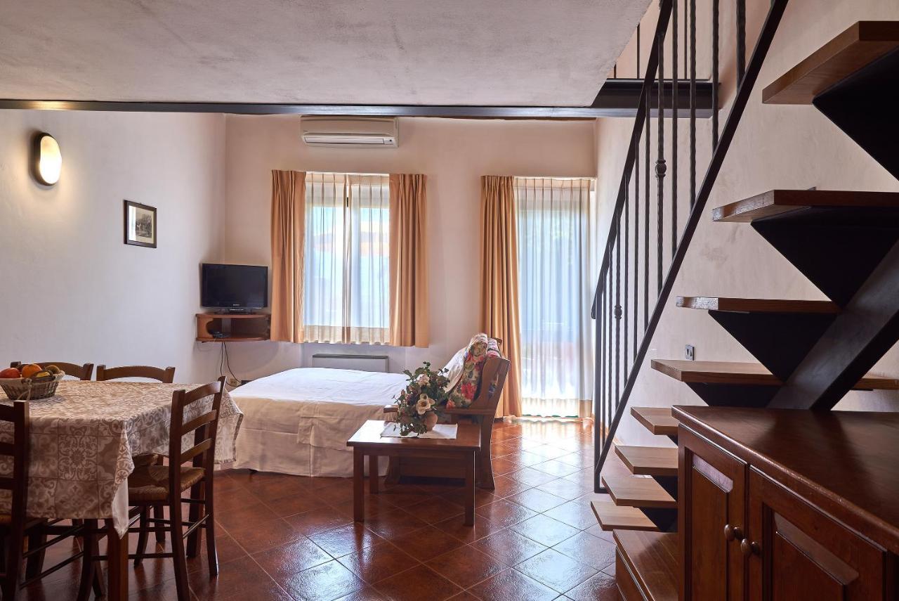 Casanova - Family Apartments Residence San Quirico dʼOrcia Exteriér fotografie