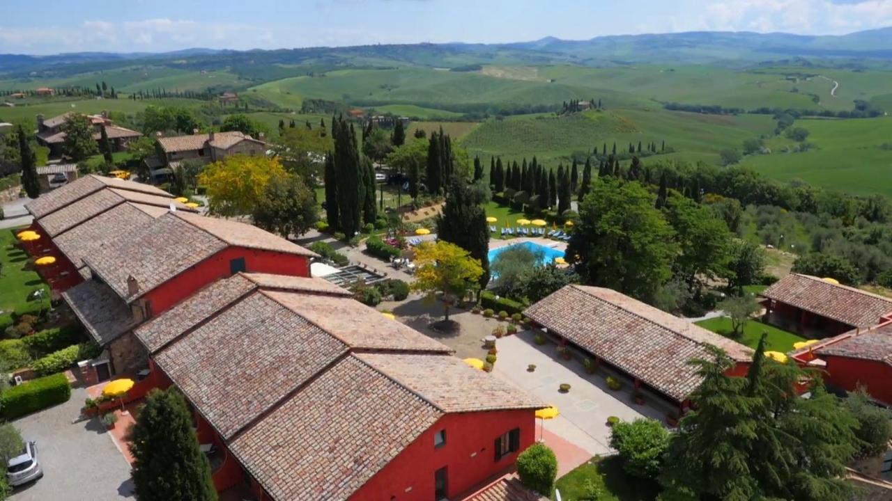 Casanova - Family Apartments Residence San Quirico dʼOrcia Exteriér fotografie