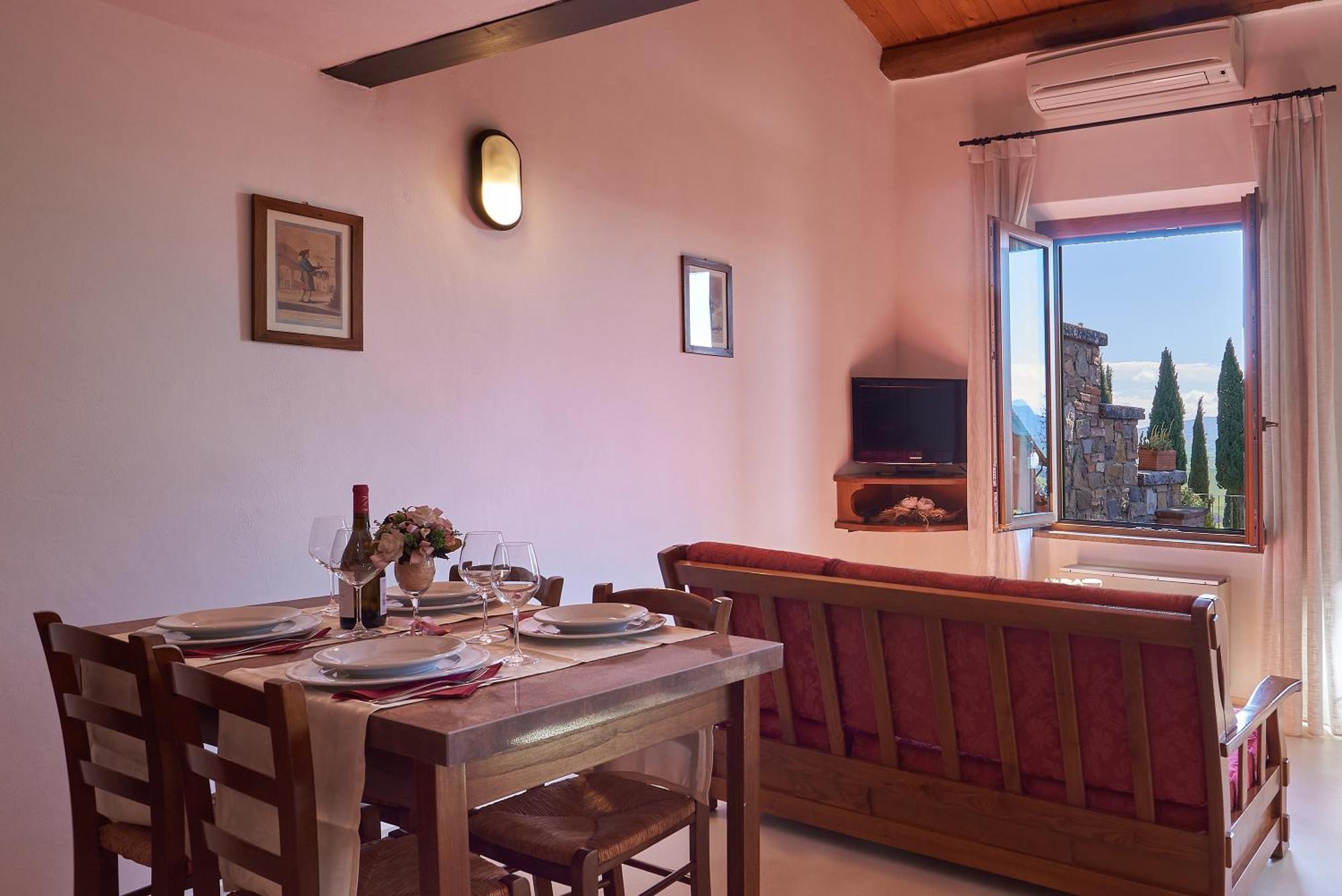 Casanova - Family Apartments Residence San Quirico dʼOrcia Exteriér fotografie